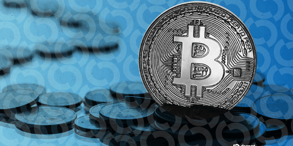 Bitcoin Hovers at $76K as Analysts Argue the Fed Matters More Than Clarity Act